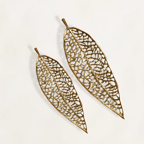 Gold Metal Cutwork Decorative Leaf Platter