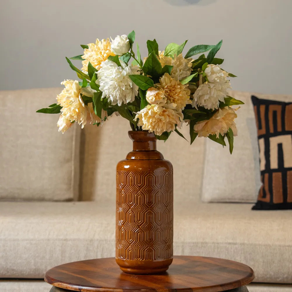 Short Peony Flower Bunch with Vase