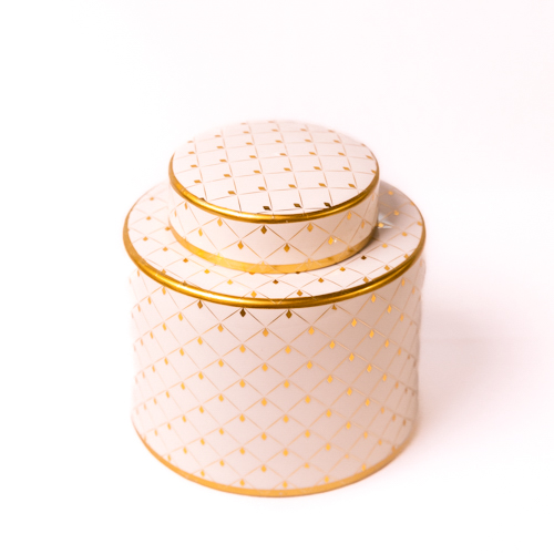 White & Gold Round Ceramic Jar With Lid – Medium